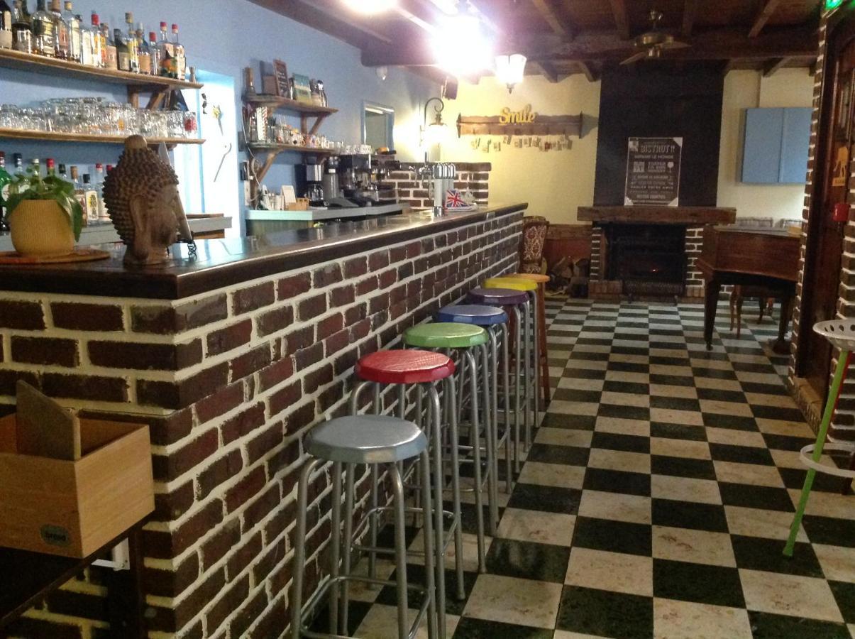 Auberge De L'Arc En Ciel Fauquembergues Eksteriør bilde